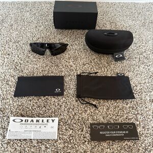 Oakley Radar EV Path Sunglasses